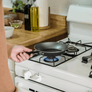 poêle de cuisine